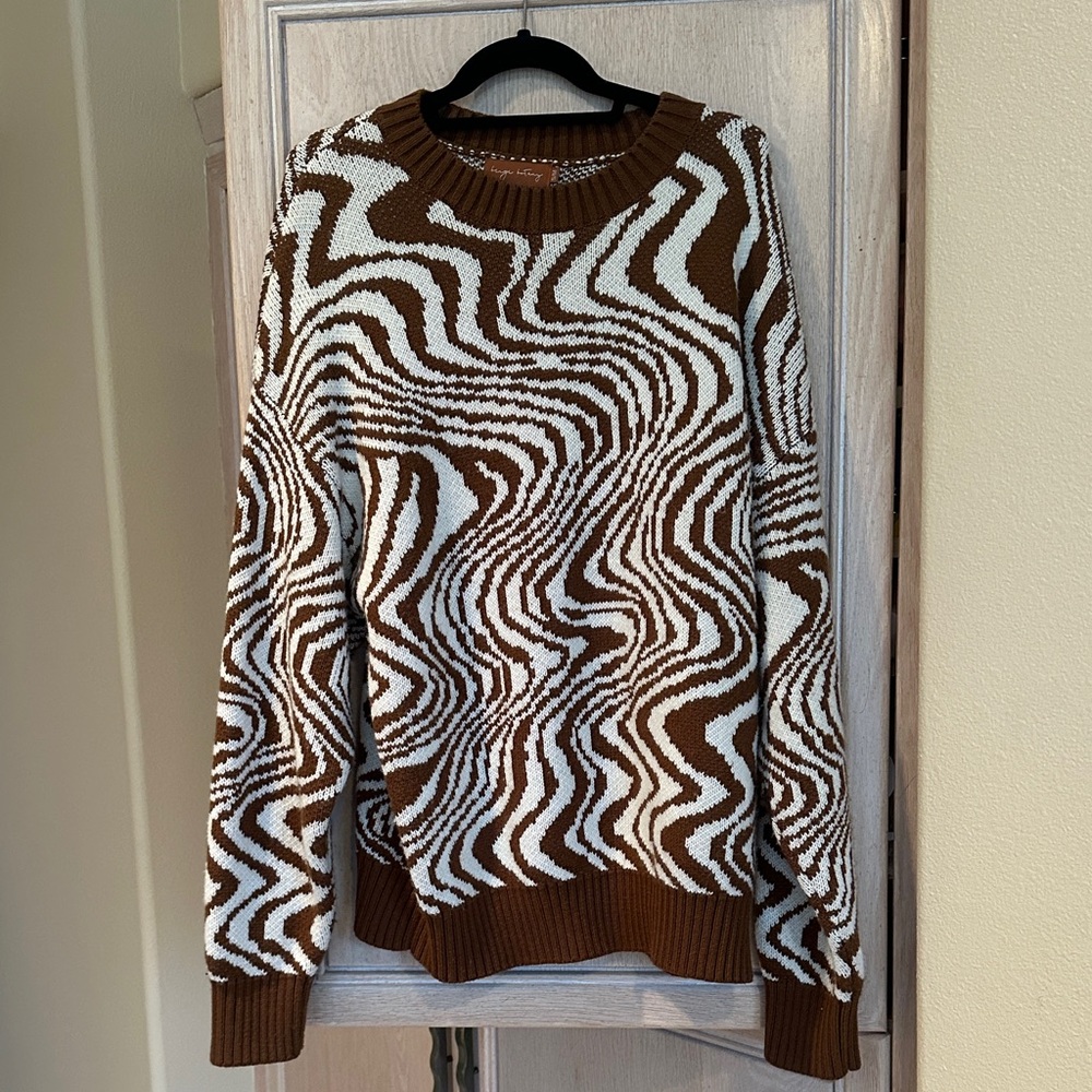 Oversized Brown and White Patterned Sweater